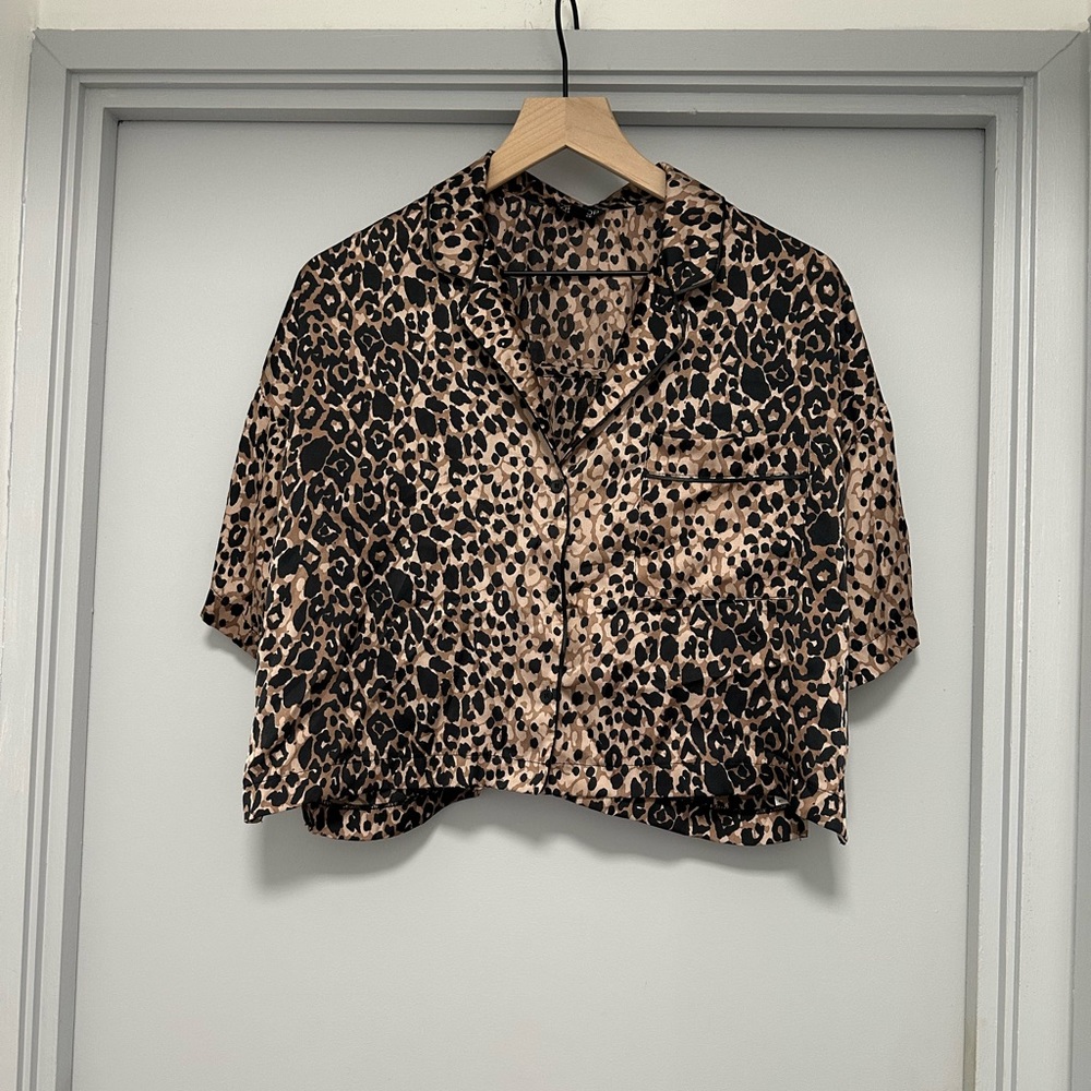 Topshop Leopard Print Satin Button-Front Crop Top Size 8